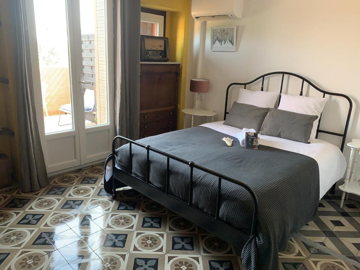 Chambre D'Hotes Lo Componairo Pouzols Zimmer foto